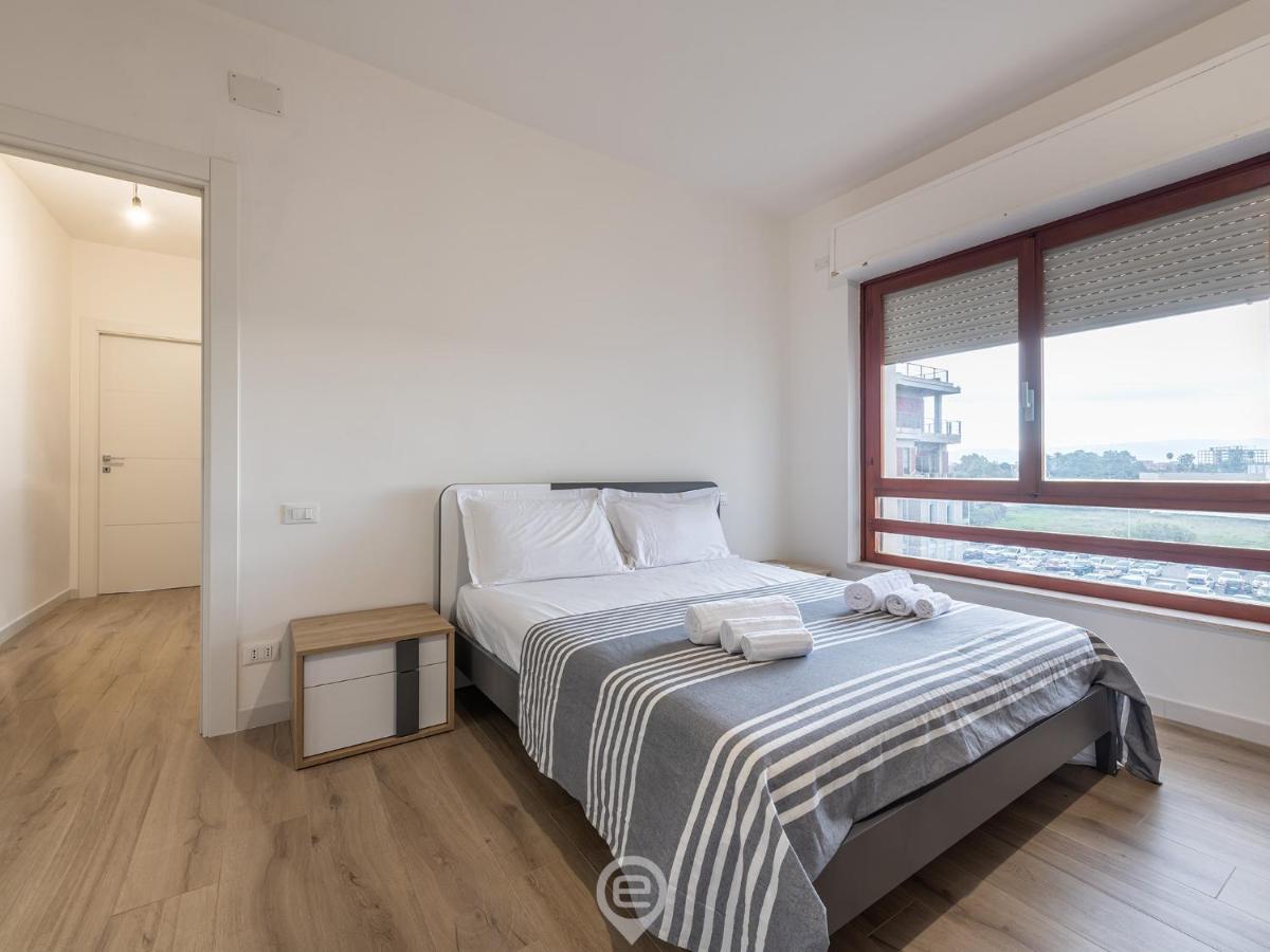 Giulia'S House Apartment Oristano Bagian luar foto